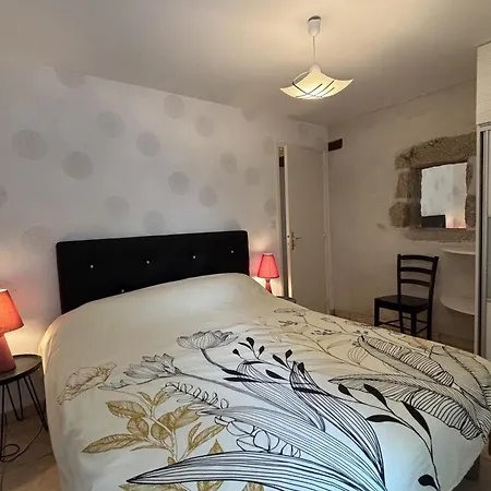 펜션 Charmante Fermette Avec Jardin, Animaux Acceptes - Fr-1-489-87